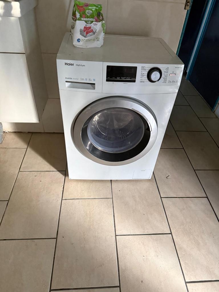 Haier wasmachine en droger, Ophalen, Gebruikt, 1200 tot 1600 toeren, 6 tot 8 kg