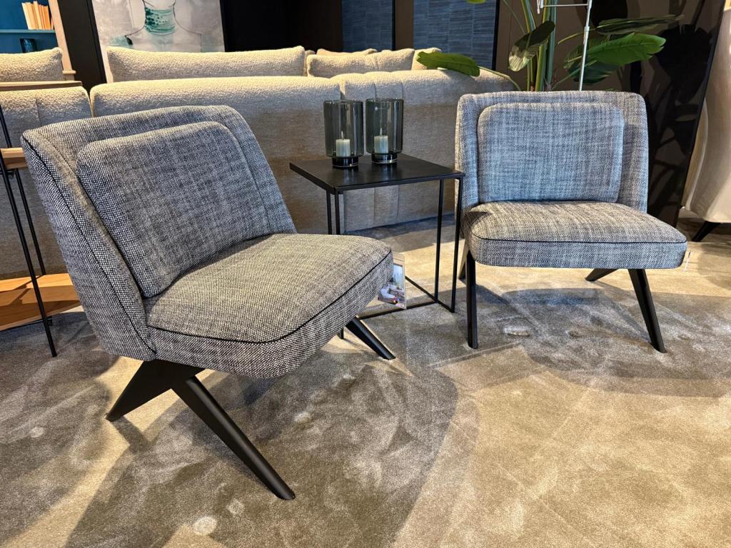 Passe Partout Tonio fauteuil, Huis en Inrichting, Fauteuils, Nieuw, Hout, Stof