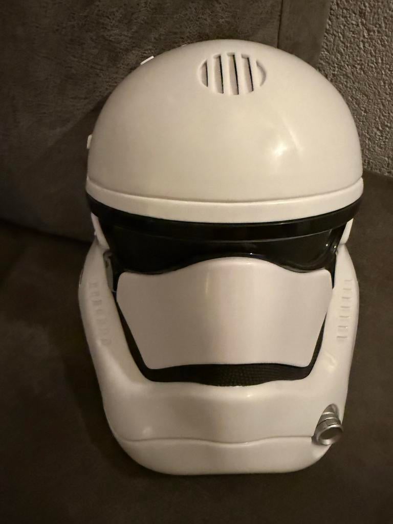 Star Wars Stormtrooper masker- Disney, Ophalen of Verzenden, Zo goed als nieuw, Toneelattributen of Onderdelen