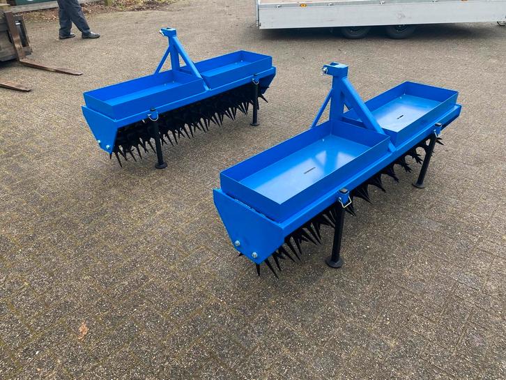 Gazon beluchter en landrol, Zakelijke goederen, Agrarisch | Werktuigen, Ophalen