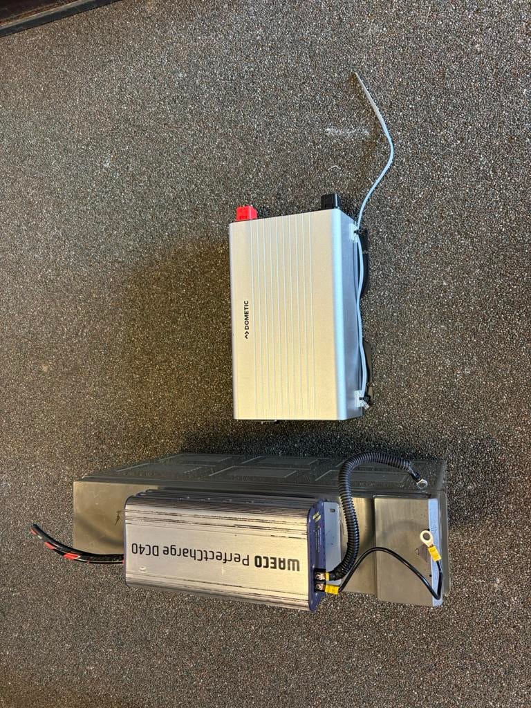 Dometic omvormer set / 12v / 2000w, Ophalen, Gebruikt, Overige typen