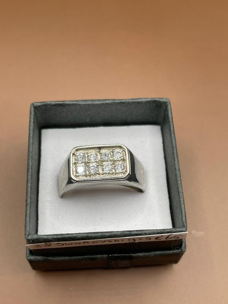 Swarovski ring maat 28, Met kristal, Overige materialen, 20 of groter, Nieuw