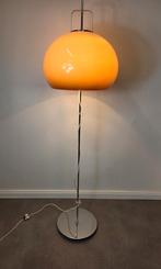 MCM Harvey Guzzini Vloerlamp Lucerna jaren '60 Guzzini, Ophalen