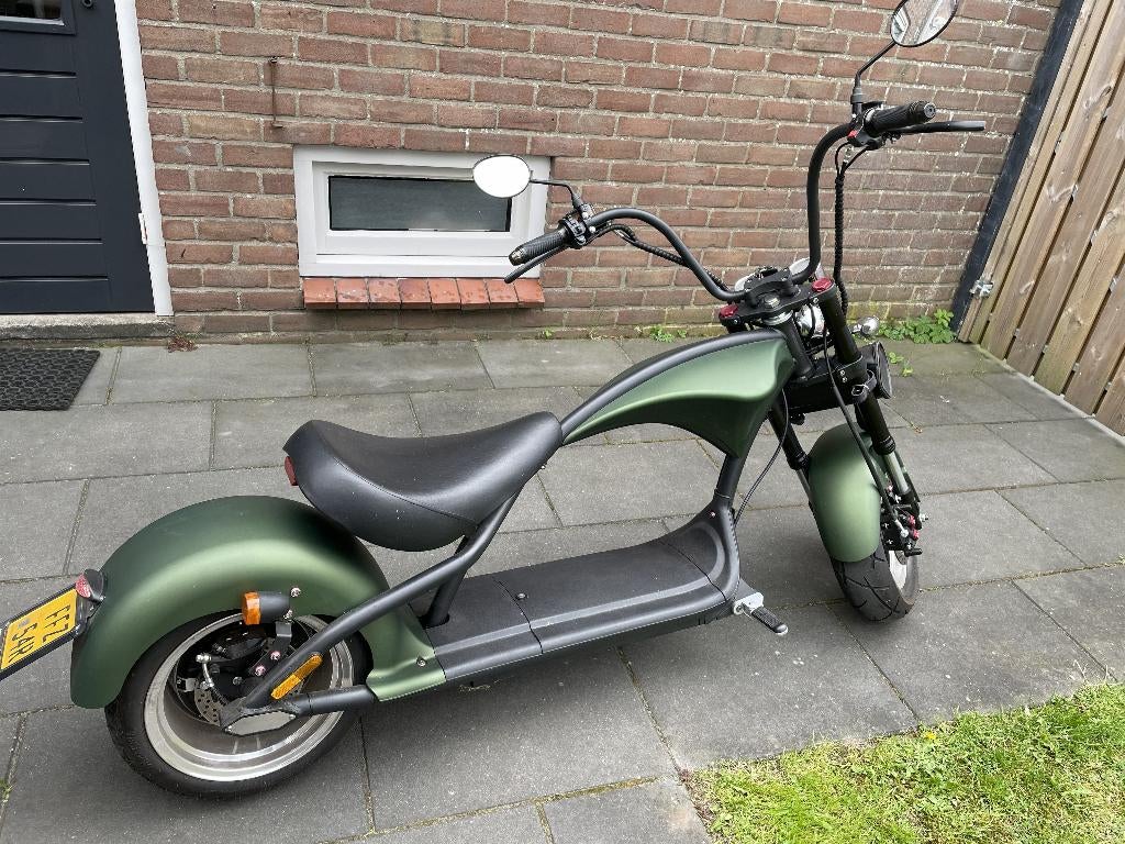 Mangosteen E-chopper bouwjaar 2021, Fietsen en Brommers, Ophalen, Maximaal 45 km/u, Elektrisch, Zo goed als nieuw