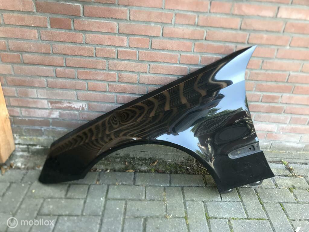 Mercedes E-klasse W211 S211 Voorscherm links, Gebruikt, Mercedes-Benz, Ophalen of Verzenden, Mercedes-Benz