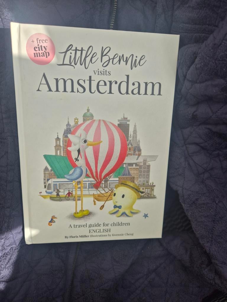 Little Bennie visits Amsterdam reisgids voor kinderen, Europa, Nieuw, Ophalen of Verzenden, Reisgids of -boek