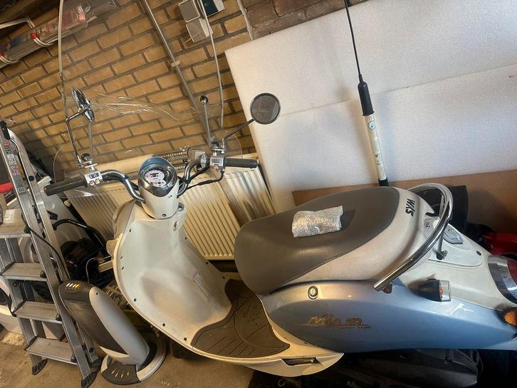 Sym Mio Scooter - Stijlvol en Compact, Fietsen en Brommers, Scooters | SYM, Gebruikt, Mio, Maximaal 25 km/u, Benzine, Ophalen