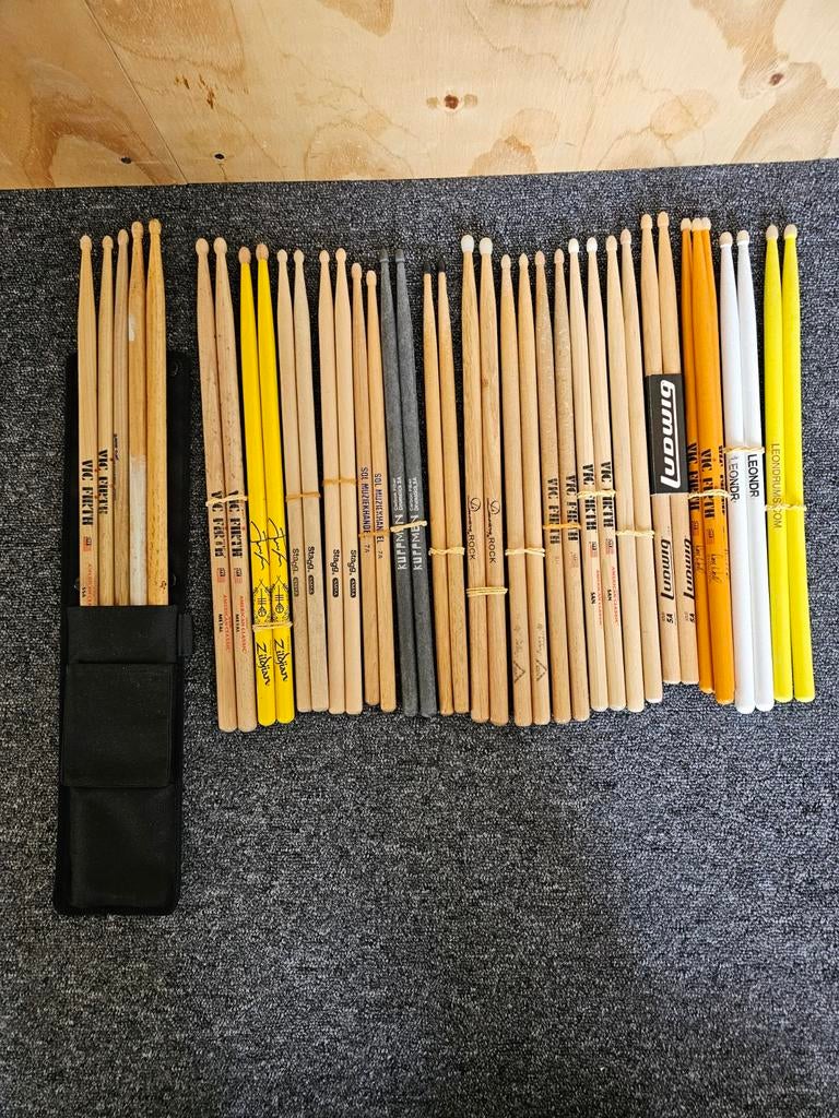 Grote collectie drumstokken: Ludwig, Vic Firth, Kuppmen, Ophalen of Verzenden, Gebruikt