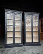 Een prachtige Franse Vitrinekast | Zwarte Servieskast #2650