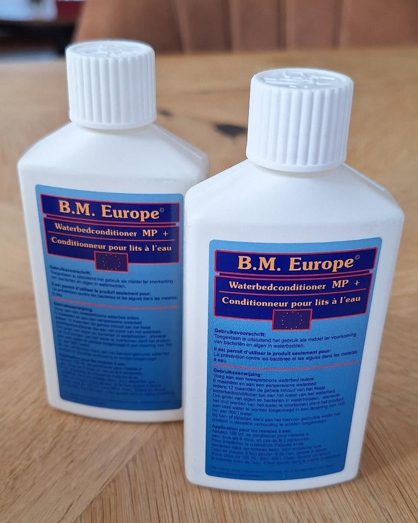 2 flacons conditioner voor waterbed, Ophalen of Verzenden, Nieuw, Eenpersoons