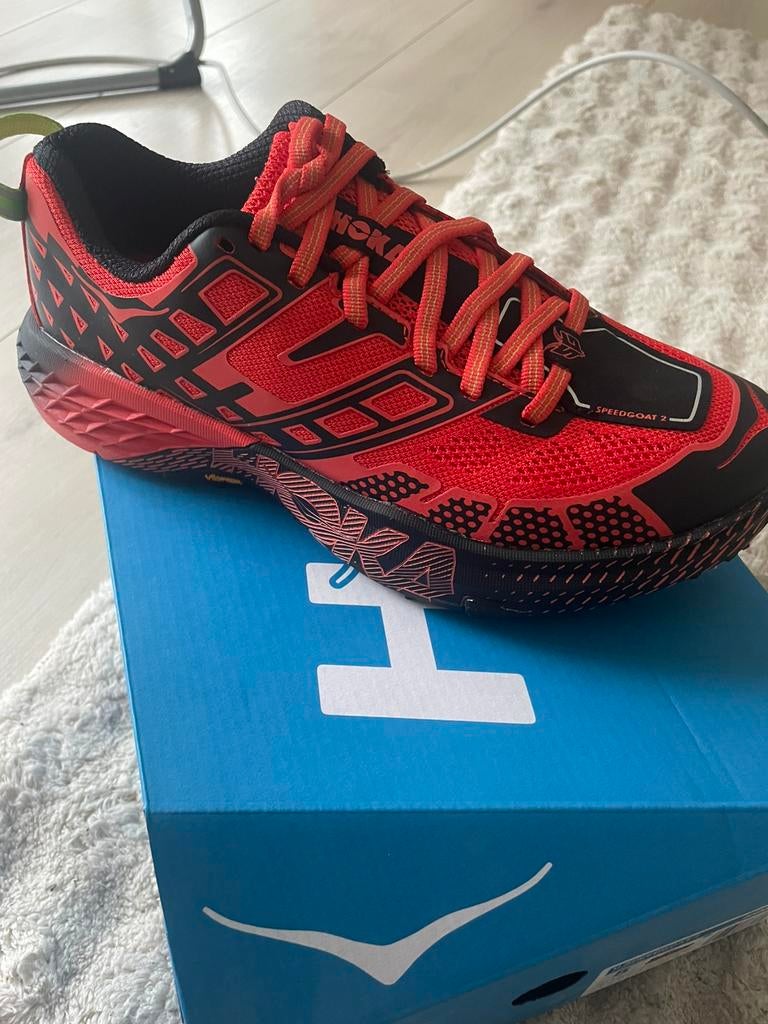 Hoka speedgoat 2, Ophalen of Verzenden, Nieuw