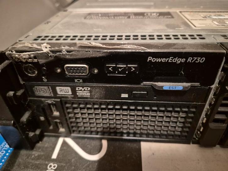 Dell PowerEdge R730 2U Server - Krachtige Rack Server, Computers en Software, Servers, Gebruikt, 2 tot 3 Ghz, Ophalen of Verzenden