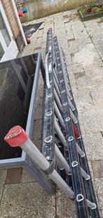 Ladder 3 delig 400 lang  Altrex schaarladder, Ophalen of Verzenden, Zo goed als nieuw, 4 meter of meer