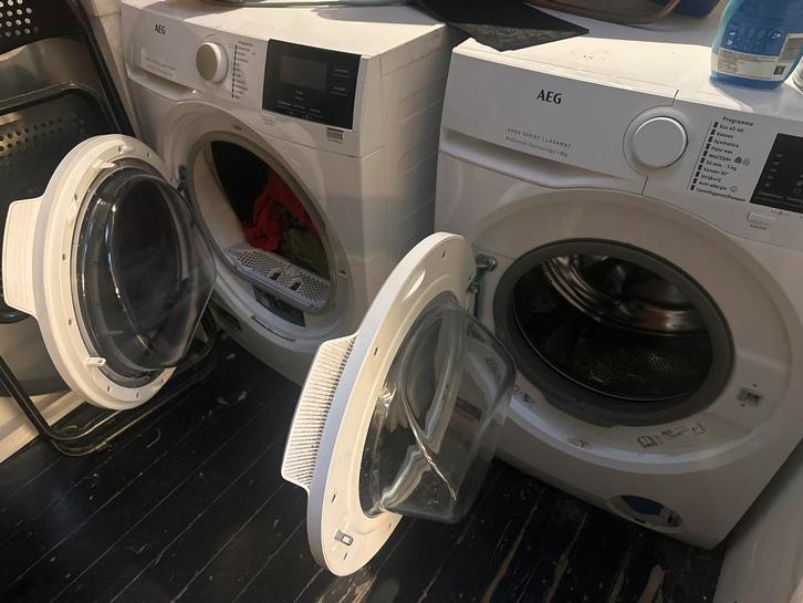 Wasmachine en Droger - AEG, Witgoed en Apparatuur, Wasmachines, Gebruikt, Voorlader, 6 tot 8 kg, 85 tot 90 cm, 1200 tot 1600 toeren