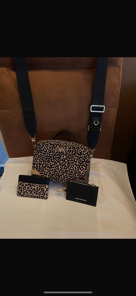 Prachtige authentieke Michael Kors schoudertas, Sieraden, Tassen en Uiterlijk, Tassen | Schoudertassen, Nieuw, Overige merken