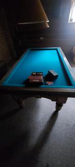 Biljart tafel met verwarming keus en ballen., Sport en Fitness, Biljarten en Poolen, Ophalen, Gebruikt, Biljarttafel