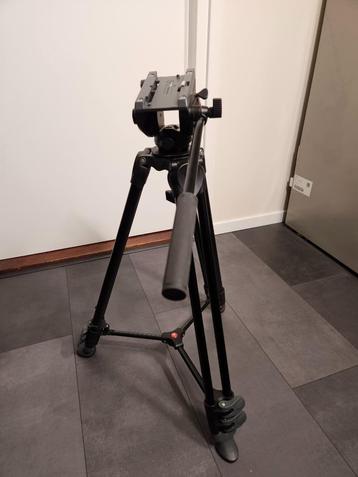 Manfrotto MVK500AM videostatief beschikbaar voor biedingen