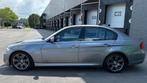 BMW 3-serie 318i Business Line Sport MPAKKET/AUTOMAAT/NAVI/P, Automaat, Euro 5, Zwart, Alcantara