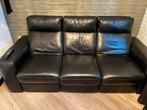Lederen bankstel elektrisch verstelbaar in prima staat!!!, Huis en Inrichting, Banken | Bankstellen, Ophalen, Zo goed als nieuw