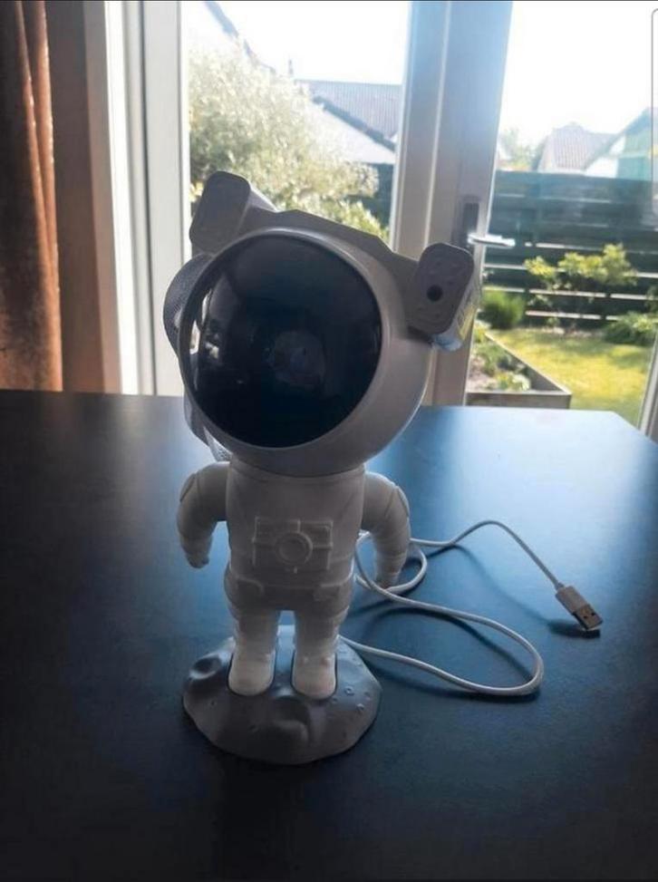 Astronaut Projector Nachtlamp - Sterrenhemel, Huis en Inrichting, Lampen | Vloerlampen, Zo goed als nieuw, Minder dan 100 cm, Kunststof