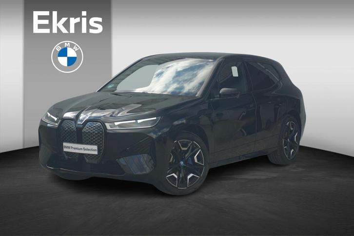 BMW iX xDrive50 Sportpakket | Trekhaak / Luchtvering / Activ, Auto's, BMW, Bedrijf, Te koop, iX, 360° camera, 4x4, ABS, Achteruitrijcamera