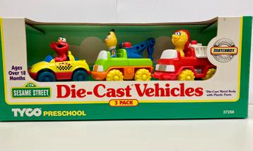 Vintage Sesamstraat Die Cast Vehicles 3-pack beschikbaar voor biedingen