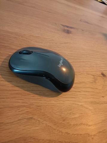 Logitech Silent Muis - Draadloos beschikbaar voor biedingen