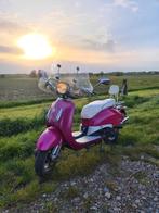 Nette parelmoer roze scooter!, Ophalen of Verzenden, Zo goed als nieuw