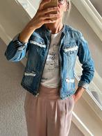 Spijkerjasje met ronde hals en franjes Mango mt M, Kleding | Dames, Jassen | Zomer, Maat 38/40 (M), Mango, Blauw, Ophalen of Verzenden