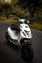 Zip 70cc 2Takt h2o, Fietsen en Brommers, Scooters | Piaggio, Zip, Ophalen of Verzenden, Zo goed als nieuw, Benzine