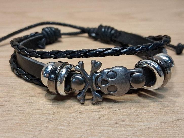 zwarte leren armband skull nr. 47, Sieraden, Tassen en Uiterlijk, Armbanden, Nieuw, Leer, Zwart, Ophalen of Verzenden