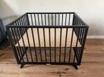 Bopita retro box zwart incl matras, Kinderen en Baby's, Boxen, Ophalen, Gebruikt, Rechthoekig, In hoogte verstelbaar