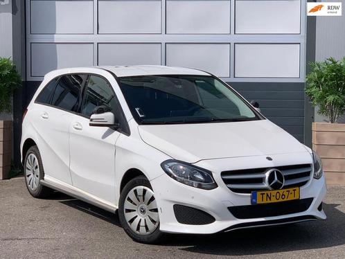 Mercedes-Benz B-klasse 220 d Ambition // AUTOMAAT / AIRCO /, Auto's, Mercedes-Benz, Bedrijf, Te koop, B-Klasse, ABS, Adaptive Cruise Control