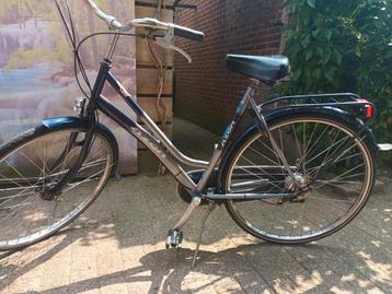 Azor damesfiets  beschikbaar voor biedingen
