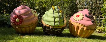 Grote decoratie cupcakes 65 cm set van 3 XXL bakkerij beschikbaar voor biedingen