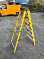 Altrex schilder / electra trap, Doe-het-zelf en Verbouw, Ladders en Trappen, Ophalen of Verzenden, Zo goed als nieuw
