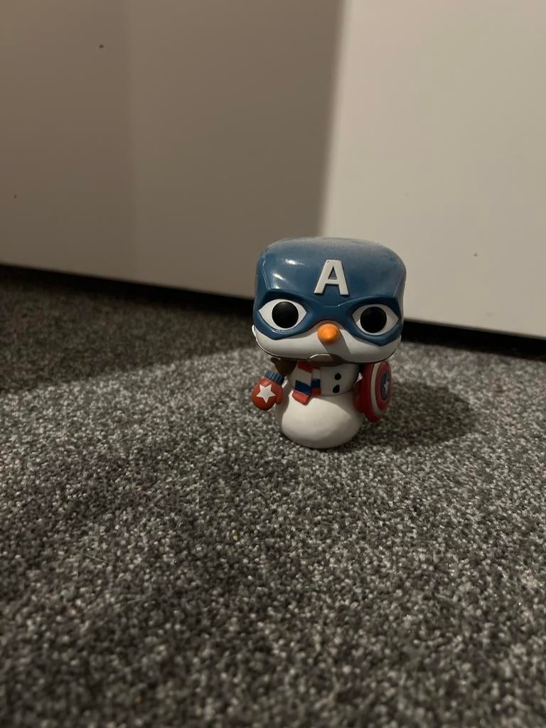 Funko Pop! Snow Capman, Ophalen of Verzenden, Zo goed als nieuw