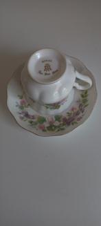 Royal Albert Sweet Violet kop en schotel., Ophalen of Verzenden