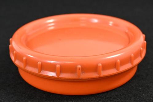 Eerste model Oranje Bakelieten Fettbuchse, Verzamelen, Militaria | Tweede Wereldoorlog, Landmacht, Overige typen, Duitsland, Verzenden
