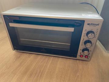 Vrijstaande oven beschikbaar voor biedingen