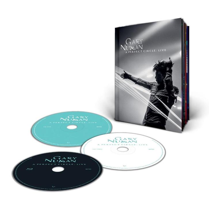 Gary Numan - A Perfect Circle: Live - 2 CDs 1 Blu-ray, Cd's en Dvd's, Cd's | Pop, Nieuw in verpakking, 2000 tot heden, Verzenden