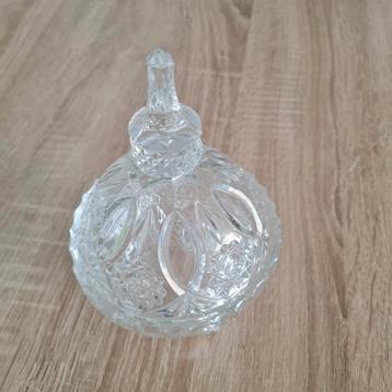 Kristallen Snoepdoos en Vaasjes beschikbaar voor biedingen