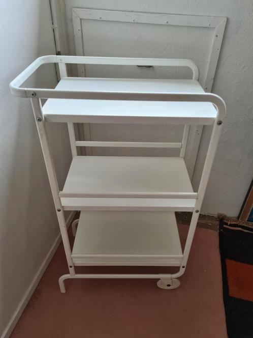 Witte Ikea Sunnersta roltafel voor in de keuken, Huis en Inrichting, Kasten | Overige, Zo goed als nieuw, Ophalen