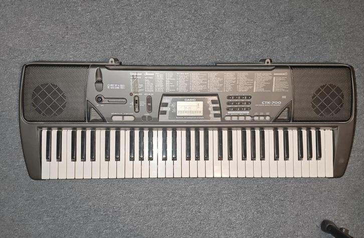 Casio CTK 700 keyboard, Muziek en Instrumenten, Keyboards, Gebruikt, 61 toetsen, Casio, Midi-aansluiting, Ophalen