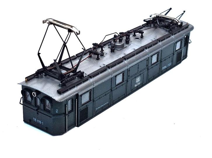 Roco 4143 / 43439/ 14143 / 43916 BR 116 bovenbouw als nieuw, Hobby en Vrije tijd, Modeltreinen | H0, Zo goed als nieuw, Locomotief