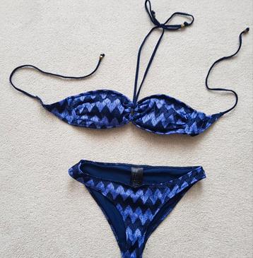 Bikini paars dames badkleding topje maat 38 broekje maat 36 beschikbaar voor biedingen