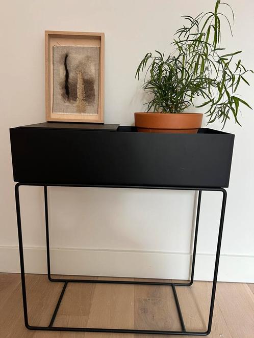 Ferm living plantbox + tray, Tuin en Terras, Bloembakken en Plantenbakken, Zo goed als nieuw, 60 cm of meer, Minder dan 60 cm