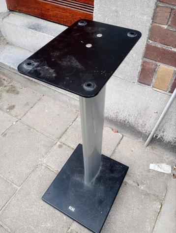 Elac LS510 - Luidspreker standaards beschikbaar voor biedingen