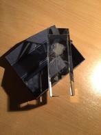 Glazen roos met doos, Huis en Inrichting, Woonaccessoires | Vazen, Overige kleuren, Ophalen of Verzenden, Minder dan 50 cm, Glas