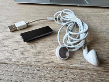  iPod Shuffle 3 met headset en laadkabel beschikbaar voor biedingen